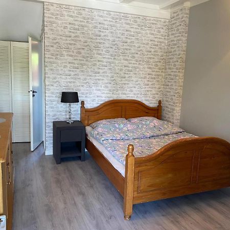 Gosciniec Zoska Hostel Ostrzyce Buitenkant foto