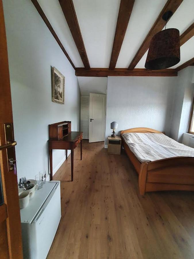 Gosciniec Zoska Hostel Ostrzyce Buitenkant foto