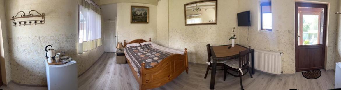 Gosciniec Zoska Hostel Ostrzyce Buitenkant foto
